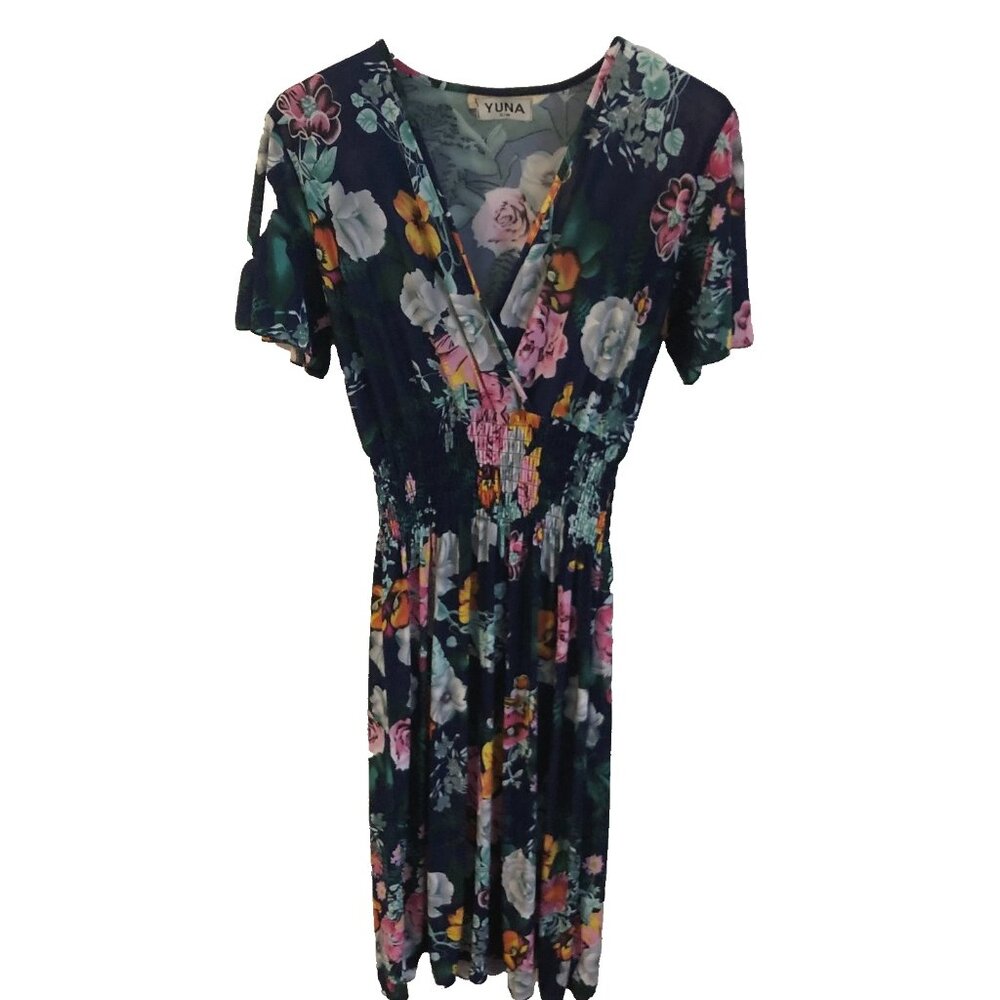 Yuna Floral Print Dress Navy Short Flutter Sleeves V-Neck Fitted Waist Size S/M